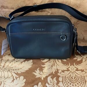 Coach Graham Crossbody bag in black. NWT.